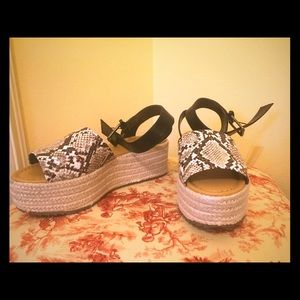 American Eagle platform snakeskin heel
